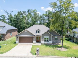 401 Rosebrook Cir, Whitehouse, TX 75791