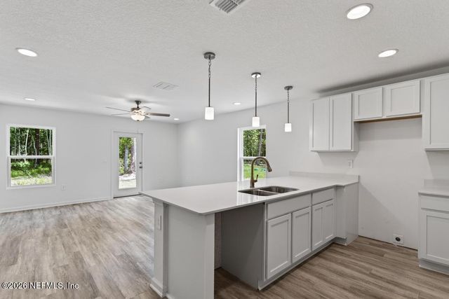 5536 LEAMING Avenue, Jacksonville, FL 32254