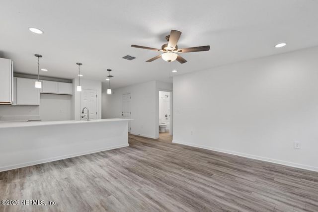5536 LEAMING Avenue, Jacksonville, FL 32254