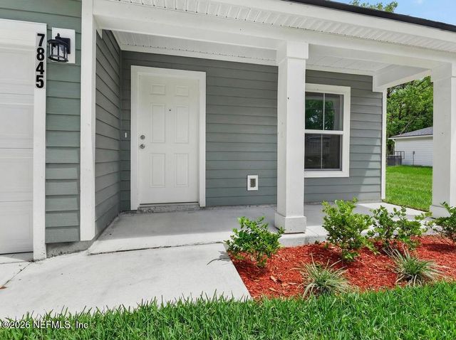 5536 LEAMING Avenue, Jacksonville, FL 32254