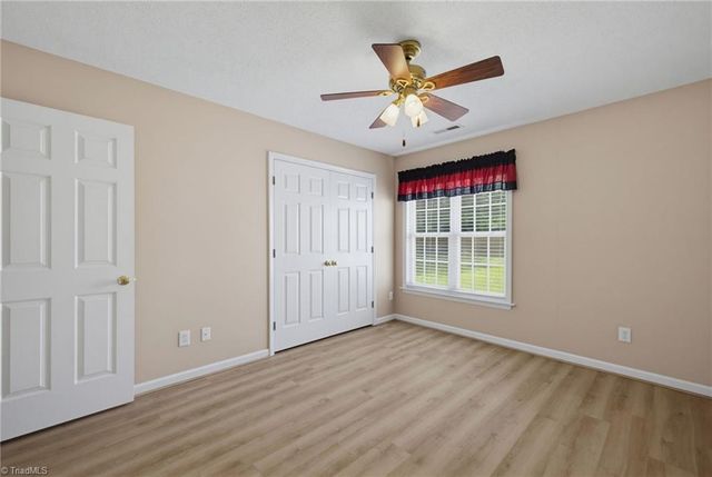 2554 Ambassador Court, High Point, NC 27265