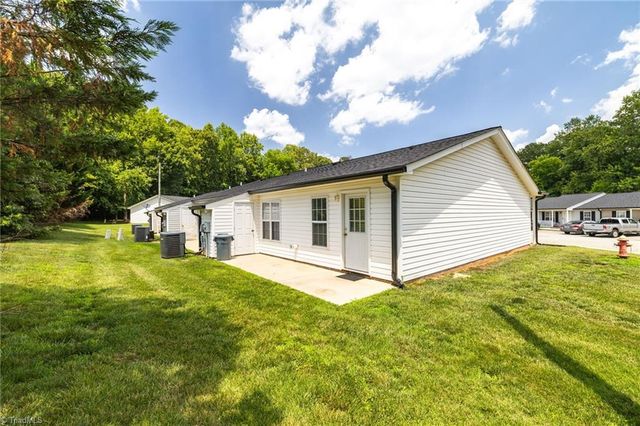 2554 Ambassador Court, High Point, NC 27265