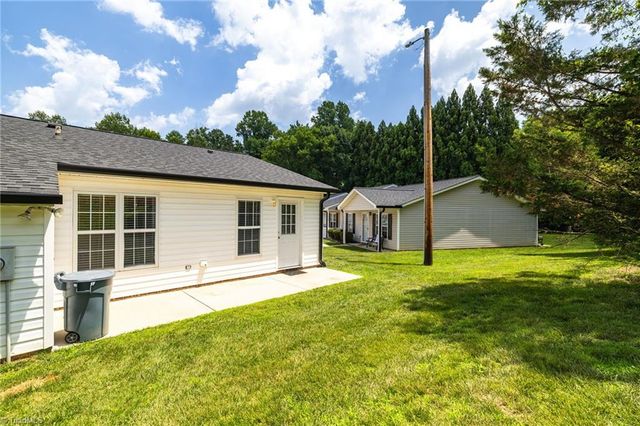 2554 Ambassador Court, High Point, NC 27265