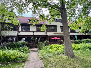 2353 Scottwood Avenue, # 4, Toledo, OH 43620