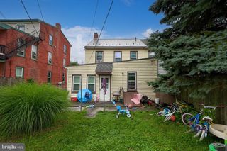 541 N 10TH ST, Lebanon, PA 17046