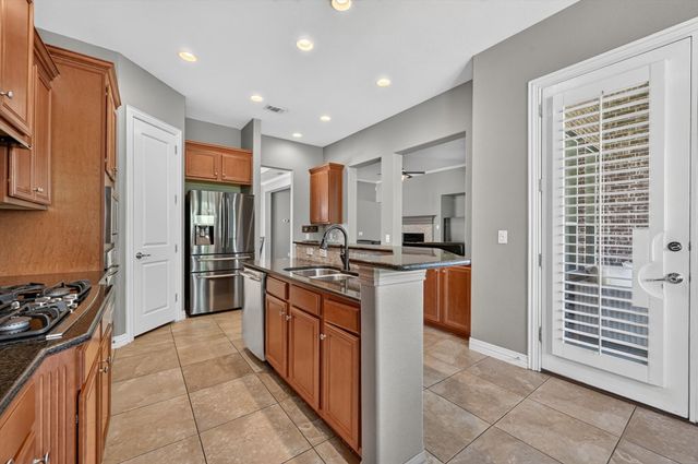 6139 Larkspur Lane, Frisco, TX 75036