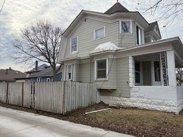 1519 Taylor AVENUE, Racine, WI 53403