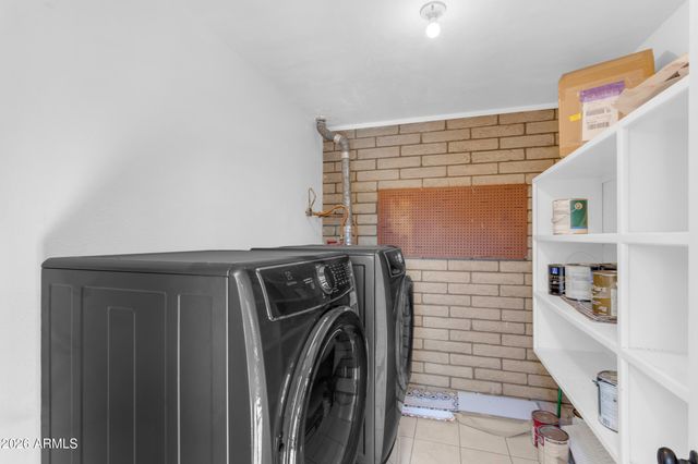 3736 E MONTECITO Avenue, Phoenix, AZ 85018