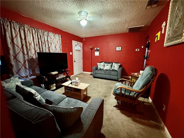 2695 Avenue I, Ingleside, TX 78362