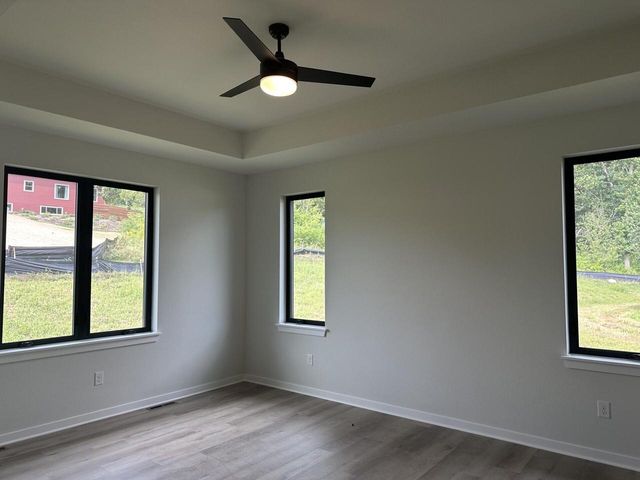 110 Retzer View COURT, Waukesha, WI 53188