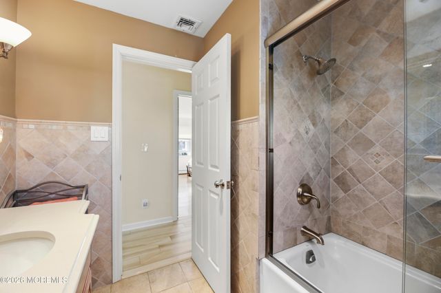41 Pilot Road, Toms River, NJ 08753