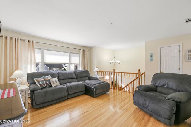 41 Pilot Road, Toms River, NJ 08753