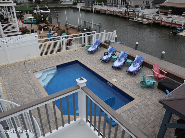 41 Pilot Road, Toms River, NJ 08753