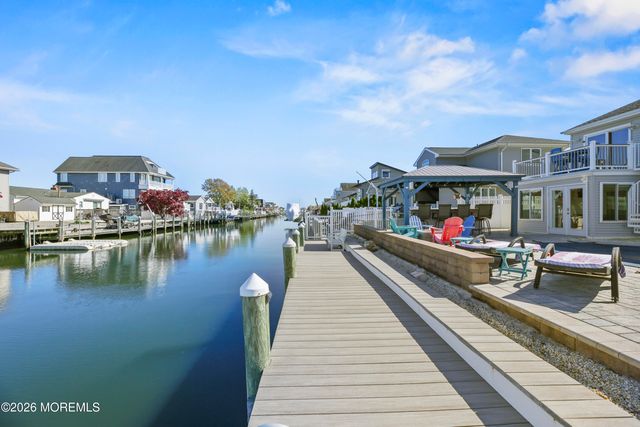 41 Pilot Road, Toms River, NJ 08753