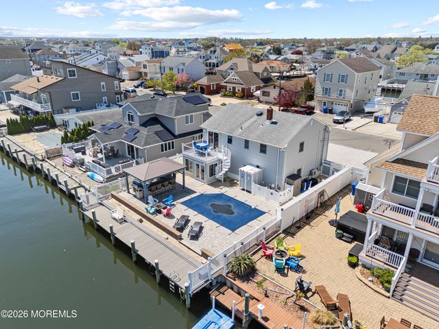 41 Pilot Road, Toms River, NJ 08753