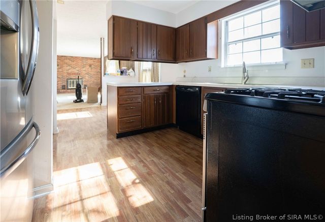 520 Drawbrook Circle, New Albany, IN 47150