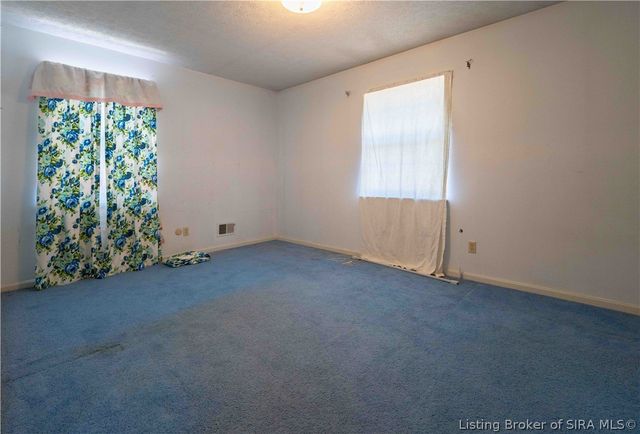 520 Drawbrook Circle, New Albany, IN 47150