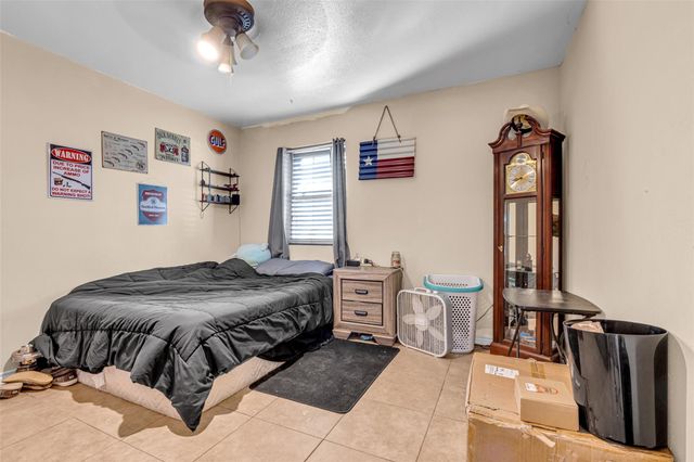 25473 White Oak Lane, Splendora, TX 77372