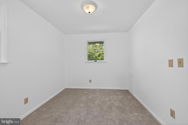 61 GREENRIDGE RD, Newark, DE 19711