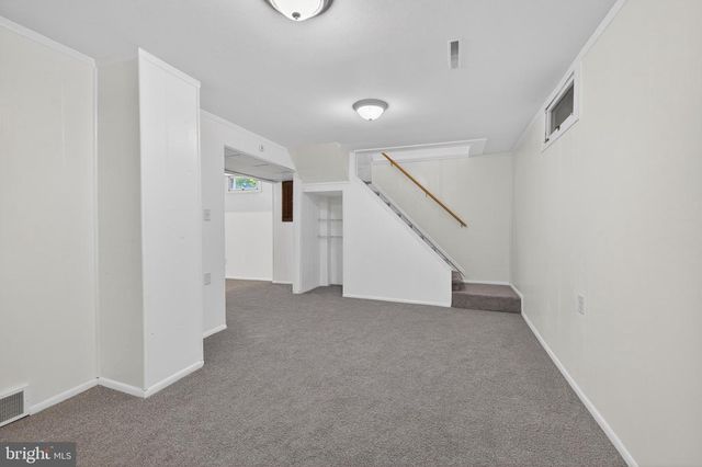 61 GREENRIDGE RD, Newark, DE 19711