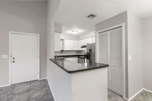 533 W GUADALUPE Road 2135, Mesa, AZ 85210