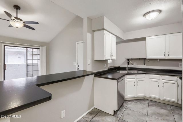 533 W GUADALUPE Road 2135, Mesa, AZ 85210