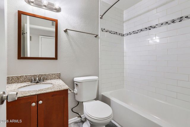 533 W GUADALUPE Road 2135, Mesa, AZ 85210