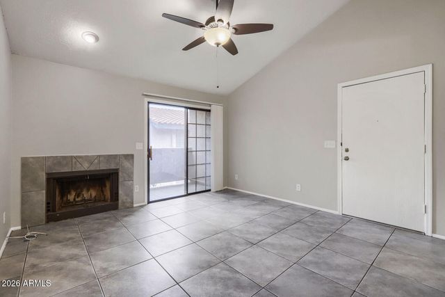 533 W GUADALUPE Road 2135, Mesa, AZ 85210