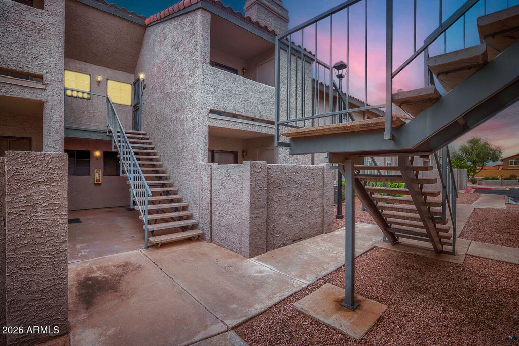 533 W GUADALUPE Road 2135, Mesa, AZ 85210