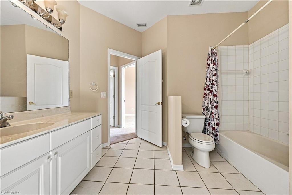 Image 25 of property listing at 153 SE 1st AVE, Cape Coral, FL 33990