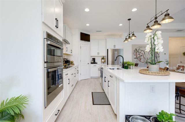 11484 MONTSERRAT DRIVE, Venice, FL 34293
