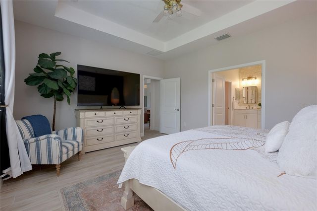 11484 MONTSERRAT DRIVE, Venice, FL 34293