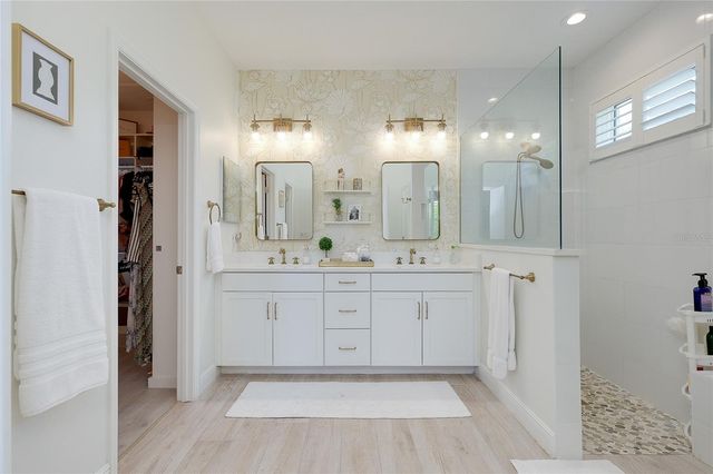 11484 MONTSERRAT DRIVE, Venice, FL 34293