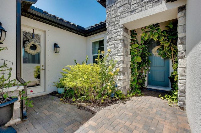 11484 MONTSERRAT DRIVE, Venice, FL 34293