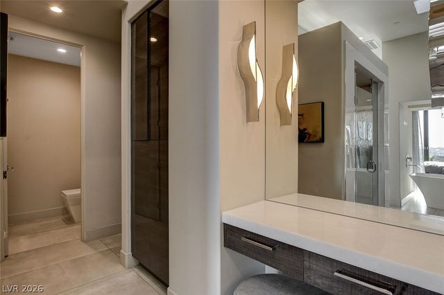 455 Tranquil Peak Court, Henderson, NV 89012