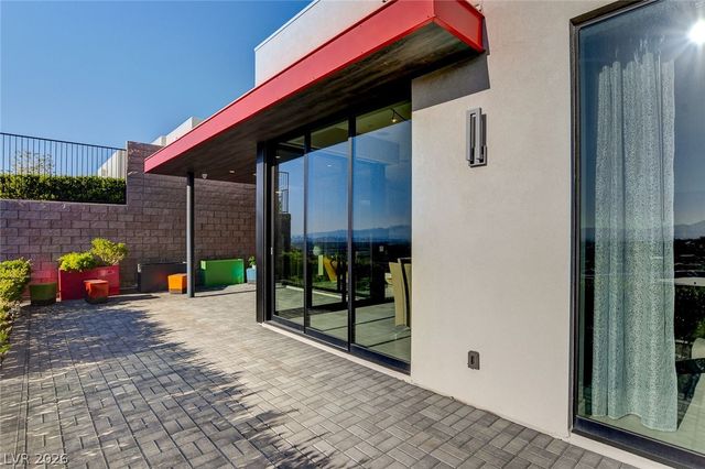 455 Tranquil Peak Court, Henderson, NV 89012