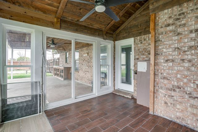 1604 Ann And Dossy Court, Crowley, TX 76036