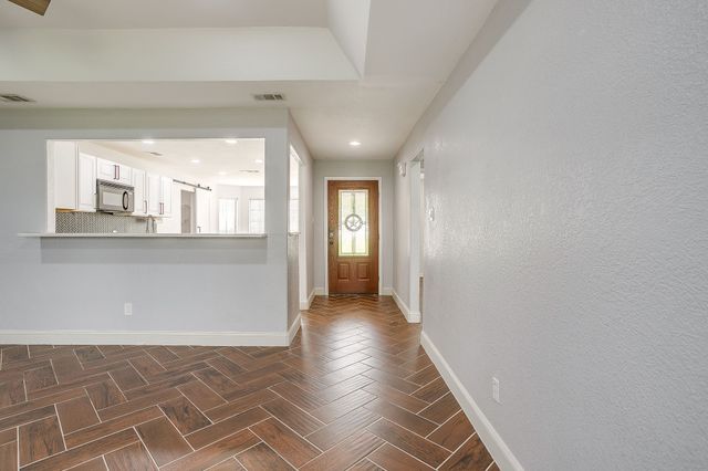 1604 Ann And Dossy Court, Crowley, TX 76036