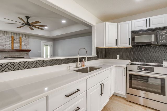 1604 Ann And Dossy Court, Crowley, TX 76036