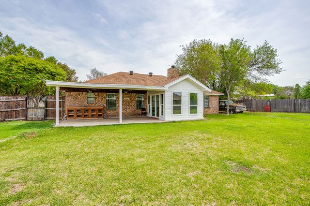 1604 Ann And Dossy Court, Crowley, TX 76036
