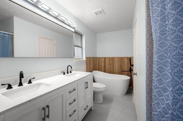 21542 Maddux Drive, Porter, TX 77365