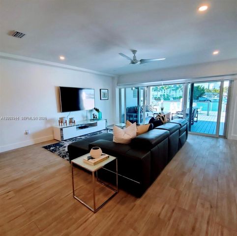 7406 Gary Ave, Miami Beach, FL 33141