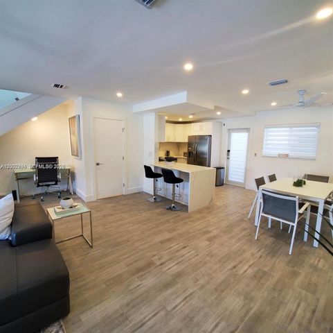 7406 Gary Ave, Miami Beach, FL 33141