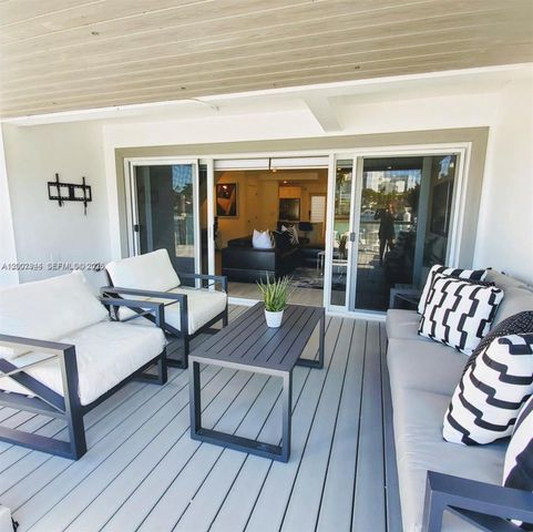 7406 Gary Ave, Miami Beach, FL 33141