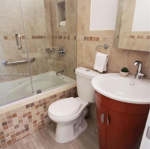 7406 Gary Ave, Miami Beach, FL 33141