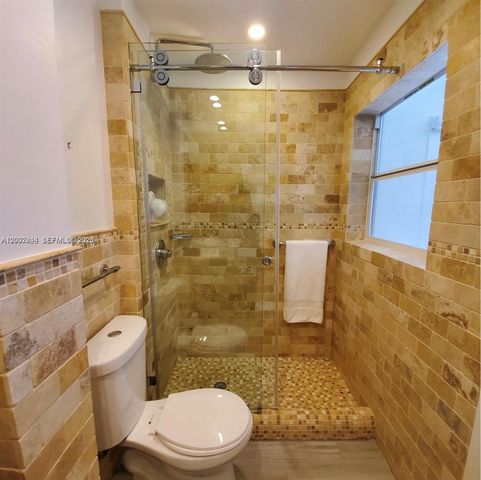 7406 Gary Ave, Miami Beach, FL 33141