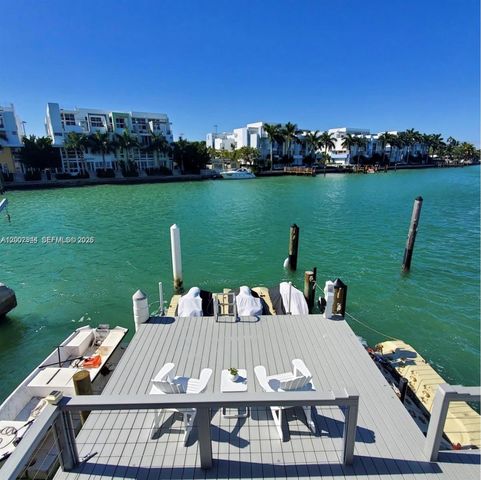 7406 Gary Ave, Miami Beach, FL 33141