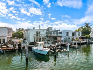 7406 Gary Ave, Miami Beach, FL 33141