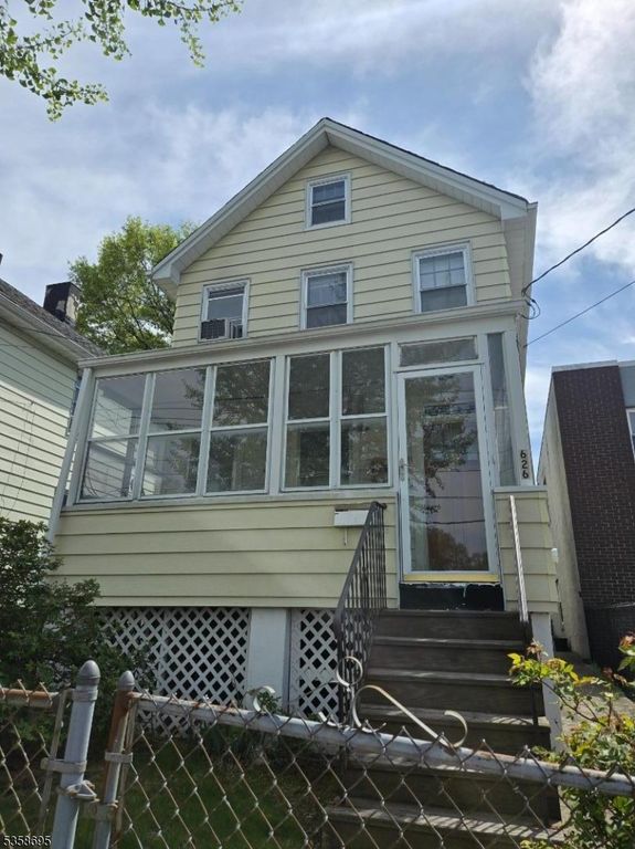 626 Tremont Ave, City Of Orange Twp., NJ 07050