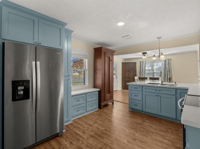 2201 Duke Street, Westlake, LA 70669